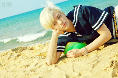 JENO_WE YOUNG_05